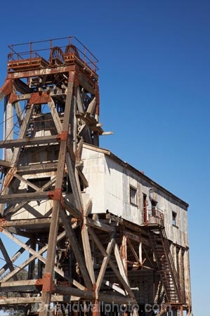 1884;1886;Australasia;Australia;Australian;Australian-Desert;Australian-Deserts;Australian-Outback;Broken-Hill;building;buildings;headframe;heritage;historic;historic-building;historic-buildings;historic-mine;historic-mines;historical;historical-building;historical-buildings;history;Junction-Mine;mine;mines;mining;N.S.W.;New-South-Wales;NSW;old;Outback;Silver-City;silver-mine;Silver-Mines;silver-mining;tradition;traditional