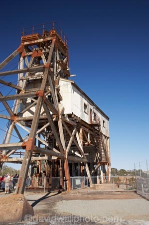 1884;1886;Australasia;Australia;Australian;Australian-Desert;Australian-Deserts;Australian-Outback;Broken-Hill;building;buildings;headframe;heritage;historic;historic-building;historic-buildings;historic-mine;historic-mines;historical;historical-building;historical-buildings;history;Junction-Mine;mine;mines;mining;N.S.W.;New-South-Wales;NSW;old;Outback;Silver-City;silver-mine;Silver-Mines;silver-mining;tradition;traditional