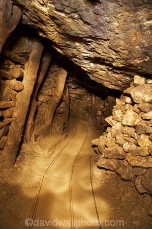 Australasia;Australia;Australian;Australian-Desert;Australian-Deserts;Australian-Outback;Broken-Hill;cave;cavern;caverns;caves;Day-Dream-Mine;Daydream-Mine;dugout;excavate;excavating;excavation;grotto;grottos;heritage;historic;historic-mine;historic-mines;historical;historical-mine;historical-mines;history;mine;mines;mining;N.S.W.;New-South-Wales;NSW;old;outback;Silver-Mine;Silver-Mines;Silverton;subterranean;under-ground;under_ground;underground;underworld