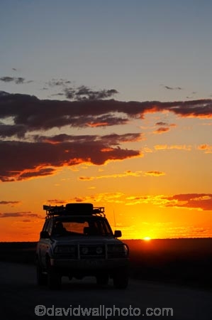 4wd;4wds;4wds;4x4;4x4s;4x4s;arid;Australasia;Australia;Australian;Australian-Desert;Australian-Deserts;Australian-Outback;back-country;backcountry;backwoods;country;countryside;desert;deserts;dry;dusk;dust;dusty;evening;four-by-four;four-by-fours;four-wheel-drive;four-wheel-drives;geographic;geography;morning;Mungo-N.P.;Mungo-National-Park;Mungo-NP;N.S.W.;New-South-Wales;night;night-time;nightfall;NSW;orange;outback;red-centre;remote;remoteness;rock;rural;sand;silhouette;sky;sun;sunset;sunsets;suv;suvs;Toyota-Landcruiser;twilight;vehicle;vehicles;wilderness