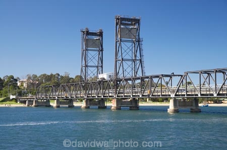 Australasia;Australia;Batemans-Bay;Batemans-Bay-Bridge;Clyde-River;Clyde-River-Bridge;lifting-bridge;lifting-bridges;N.S.W.;New-South-Wales;NSW;opening-bridge;opening-bridges;Princes-Highway;river;rivers;South-New-South-Wales;Southern-New-South-Wales;steel-bridge;vertical-lifting-bridge