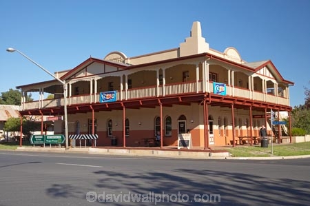 Adelong;ale-house;ale-houses;architecture;australasia;Australasian;Australia;australian;bar;bars;building;buildings;colonial;free-house;free-houses;heritage;Historic;historic-building;historic-buildings;historical;historical-building;historical-buildings;history;hotel;hotels;N.S.W.;New-South-Wales;NSW;old;place;places;pub;public-house;public-houses;pubs;Riverina-region;Royal-Hotel;saloon;saloons;Snowy-Mountains;Snowy-Mountains-Drive;South-New-South-Wales;Southern-New-South-Wales;tavern;taverns;Thompsons-C.T.A.-House;Thompsons-CTA-House;tradition;traditional