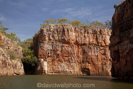 Australasia;Australia;bluff;bluffs;canyon;canyons;cliff;cliffs;gorge;gorges;Katherine;Katherine-Gorge;Katherine-Gorge-National-Park;Katherine-River;N.T.;national-park;national-parks;Nitmiluk-N.P.;Nitmiluk-National-Park;Nitmiluk-NP;Northern-Territory;NT;river;rivers;Top-End