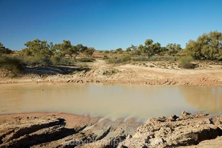 Simpson-Desert;desert;deserts;Queensland;Australia;Australian;outback;outback-Australia;Qld;Eyre-Creek;crossing;QAA-Line;QAA;creek;river;rivers;ford;muddy;QAA-track