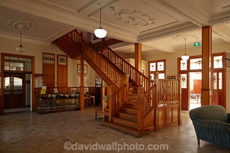Qld;Queensland;Australia;outback;Australian;heritage;historic;historic-building;historic-buildings;historical;historical-building;historical-buildings;history;Southwest-Queensland;South-West;Queensland;Interior;Hotel-Corones;Charleville;Shire-of-Murweh;Pub;pubs;bar;bars;hotel;hotels;tavern;taverns;stairs