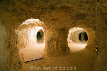 Australasian;Australia;Australian;Australian-Outback;cave;cavern;caverns;caves;Coober-Pedy;dugout;dugouts;excavate;excavating;excavation;grotto;grottos;mine;mines;mining;opal-mine;opal-mines;Outback;red-centre;S.A.;SA;South-Australia;subterranean;Umoona-Mine;Umoona-Opal-Mine;under-ground;under_ground;underground;underworld