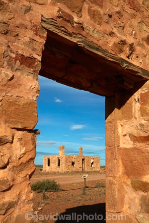 South-Australia;SA;S.A.;Australia;Australian;outback;outback-Australia;Farina-Ghost-Town;Farina;ghost-town;ghost-towns;Farina-Township;heritage;historic;historic-building;historic-buildings;historical;historical-building;historical-buildings;history;Derelict;abandon;abandoned;building;buildings;dereliction;deserted;relic;relics;ruin;ruins;run-down;rustic;doorway;doorways;door;Exchange-Hotel;hotel;hotels;pub;pubs;stone;stonework;stone-building;post-office;Farina-Post-Office