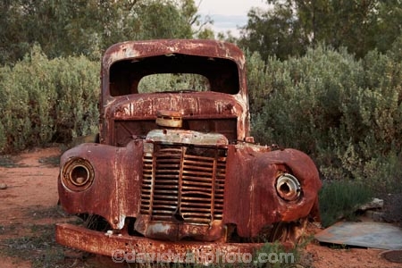 South-Australia;SA;S.A.;Australia;Australian;outback;outback-Australia;Mt-Dare;Simpson-Desert;Mount-Dare;Mt-Dare-Station;Mount-Dare-Station;Derelict-car;abandon;abandoned;rusty-truck;automobiles;broken-down;broken_down;car;cars;castaway;character;derelict;dereliction;neglected;run-down;rundown;rust;rustic;rusting;rusty;wreck;wrecks;national-parks