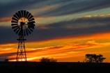 agricultural;agriculture;arid;Australasia;Australasian;Australia;australian;Australian-Desert;Australian-Deserts;Australian-Outback;back-country;backcountry;backwoods;bore-pump;bore-pumps;borepump;borepumps;country;countryside;desert;Deserts;dry;dusk;evening;farm;farming;farmland;farms;nightfall;Oodnadatta-Track;orange;Outback;red-centre;remote;remoteness;rural;S.A.;SA;silhouette;silhouettes;sky;South-Australia;sunset;sunsets;twilight;wilderness;William-Creek;wind;wind-mill;wind-mills;wind_mill;wind_mills;windmill;windmills;windy