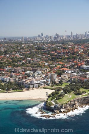aerial;aerial-photo;aerial-photograph;aerial-photographs;aerial-photography;aerial-photos;aerial-view;aerial-views;aerials;Australasia;Australia;beach;beaches;bluff;bluffs;cliff;cliffs;coast;coastal;coastline;coastlines;coasts;Coogee;Coogee-Bay;Coogee-Beach;Dunningham-Reserve;foreshore;N.S.W.;New-South-Wales;NSW;ocean;sea;shore;shoreline;shorelines;shores;Sydney;water