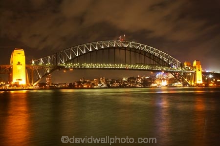 Australasia;Australia;Australian;bridge;bridges;dark;evening;harbor-bridge;harbors;harbour-bridge;harbours;landmark;landmarks;light;lights;N.S.W.;New-South-Wales;night;night-time;night_time;nightfall;NSW;Sydney;Sydney-Cove;Sydney-Harbor;Sydney-Harbor-Bridge;Sydney-Harbour;Sydney-Harbour-Bridge