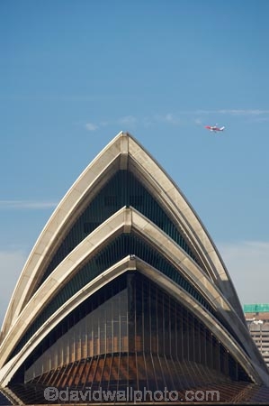 architectural;architecture;Australasia;Australia;Bennelong-Point;icon;iconic;icons;jet;landmark;landmarks;N.S.W.;New-South-Wales;NSW;Opera-House;plane;planes;Sydney;Sydney-Opera-House