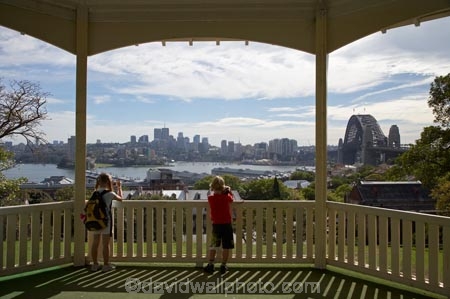 Australasia;Australia;Band-Rotunda;Band-Rotundas;Band-stand;Band-stands;Band_stand;Band_stands;Bandstand;Bandstands;boy;boys;bridge;bridges;child;Children;girl;girls;iconic;icons;landmark;landmarks;N.S.W.;New-South-Wales;NSW;Observatory-Hill;Observatory-Park;Rotunda;Rotundas;Sydney;Sydney-Harbor;Sydney-Harbor-Bridge;Sydney-Harbour;Sydney-Harbour-Bridge;The-Rocks