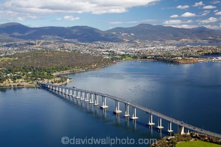 aerial;aerial-photo;aerial-photograph;aerial-photographs;aerial-photography;aerial-photos;aerial-view;aerial-views;aerials;Australasian;Australia;Australian;bridge;bridges;Derwent-River;Hobart;Island-of-Tasmania;Queens-Domain;River-Derwent;State-of-Tasmania;Tas;Tasman-Bridge;Tasmania