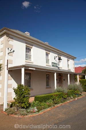 1843;accommodation;ale-house;ale-houses;architecture;Australasian;Australia;Australian;bar;bars;bed-amp;-breakfast;bed-and-breakfast;building;buildings;Cental-Tasmania;colonial;free-house;free-houses;heritage;Heritage-Highway;historic;historic-building;historic-buildings;historic-place;historic-places;historic-site;historic-sites;historical;historical-building;historical-buildings;historical-place;historical-places;historical-site;historical-sites;history;hotel;hotels;inn;inns;Island-of-Tasmania;Kempton;Midland-Highway;Midlands;old;place;places;pub;public-house;public-houses;pubs;saloon;saloons;State-of-Tasmania;Tas;Tasmania;tavern;taverns;tradition;traditional;Wilmot-Arms-Inn