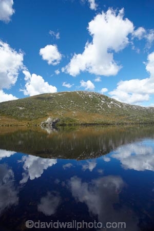 Australasian;Australia;Australian;calm;Cradle-Mountain-_-Lake-St-Clair-National-Park;Cradle-Mt-_-Lake-St-Clair-National-Park;Dove-Lake;Island-of-Tasmania;placid;quiet;reflection;reflections;serene;smooth;State-of-Tasmania;still;Tas;Tasmania;The-West;tranquil;water;West-Tasmania;Western-Tasmania