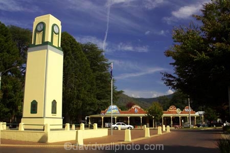 australasia;australia;australian;bright;clock;clock-tower;clock-towers;memorial;memorials;towers;town;towns;township;townships;victoria