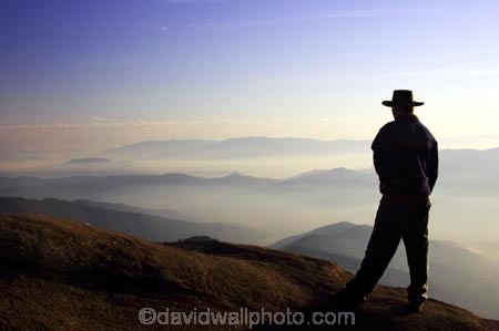 Akubra;akubras;alpine;australasian;Australia;australian;australian-alps;bents-lookout;buffalo-gorge;fog;foggy;foginess;great-alpine-road;hat;hats;haze;hazey;haziness;high-country;highland;highlands;hill;hills;hills-and-mountains;landscape;landscapes;lookout;lookouts;Man-in-Hat;men;mist;mistiness;misty;mnountains;mount-buffalo-n.p.;Mount-Buffalo-National-Park;mount-buffalo-np;mountain;mountainous;mountains;mt-buffalo-national-park;mt.-buffalo-national-park;mystical;national-parks;people;person;persons;porepunkah;scenery;scenic;silhouette;silhouettes;valley;valleys;Victoria;victorian-alps;view;viewpoint;viewpoints;views;vista