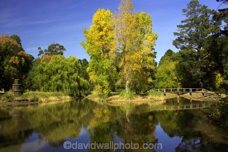 australasia;Australia;australian;autumn;autumn-colour;autumn-colours;autumnal;autumninal;brook;brooks;calder-highway;calm;color;colors;colour;colours;creek;creeks;deciduous;fall;fall-color;fall-colors;flow;foliage;golden;lake;lakes;leaf;leaves;Malmsbury;pond;ponds;pool;reflection;reflections;river;rivers;still;stream;streams;tree;trees;Victoria;water;wet;yellow