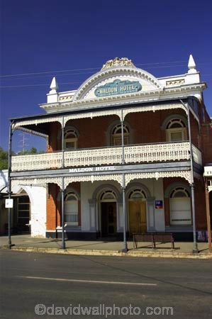 ale-house;ale-houses;architecture;australasia;Australia;australian;balconies;balcony;bar;bars;building;buildings;colonial;colonial-architecture;colonial-hotel;country-town;country-towns;free-house;free-houses;heritage;Historic;historic-building;historic-buildings;historical;historical-building;historical-buildings;history;hotel;hotels;Maldon;national-trust;notable-town;old;place;places;pub;public-house;public-houses;pubs;rural-town;rural-towns;saloon;saloons;tavern;taverns;town;towns;tradition;traditional;Victoria;wood;wooden