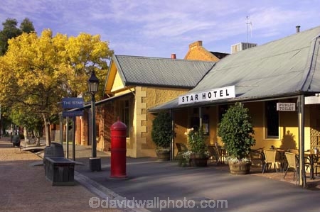 ale-house;ale-houses;architecture;australasia;Australia;australian;autumn;bar;bars;building;buildings;colonial;dusk;Echuca;fall;free-house;free-houses;heritage;Historic;historic-precinct;historical;historical-precinct;history;hotel;hotels;murray-esplanade;old;pedestrian-precinct;place;places;pub;public-house;public-houses;pubs;saloon;saloons;Star-Hotel;tavern;taverns;Victoria