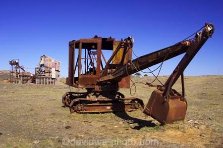 abandon;abandoned;ararat;australasia;australia;australian;castaway;character;crane;derelict;dereliction;deserted;desolate;desolation;destruction;digger;diggers;heritage;historic;historical;history;machine;machinery;neglect;neglected;old;old-fashioned;old_fashioned;run-down;rustic;tradition;traditional;victoria;vintage