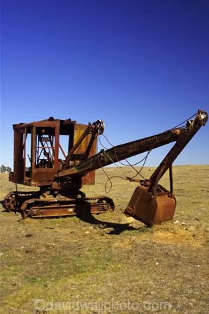 abandon;abandoned;ararat;australasia;australia;australian;castaway;character;crane;derelict;dereliction;deserted;desolate;desolation;destruction;digger;diggers;heritage;historic;historical;history;machine;machinery;neglect;neglected;old;old-fashioned;old_fashioned;run-down;rustic;tradition;traditional;victoria;vintage