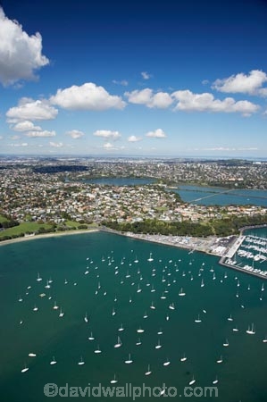 aerial;aerial-photo;aerial-photography;aerial-photos;aerial-view;aerial-views;aerials;Auckland;boat;boat-harbor;boat-harbors;boat-harbour;boat-harbours;boats;city-of-sails;coast;coastal;cruiser;cruisers;launch;launches;marina;marinas;mooring;moorings;N.I.;N.Z.;New-Zealand;NI;North-Island;NZ;Okahu-Bay;queen-city;Waitemata-Harbor;Waitemata-Harbour;yacht;yachts