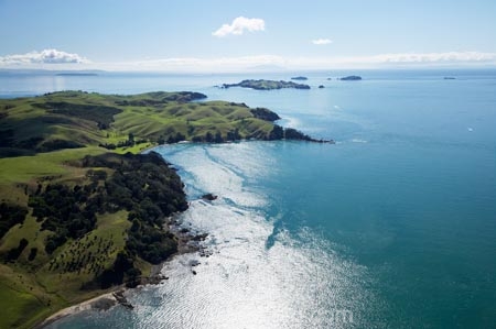 aerial;aerial-photo;aerial-photography;aerial-photos;aerial-view;aerial-views;aerials;Auckland;coast;coastal;coastline;coastlines;coasts;Hauraki-Gulf;Home-Bay;Motutapu-Is;Motutapu-Is.;Motutapu-Island;N.I.;N.Z.;New-Zealand;NI;North-Island;NZ;ocean;sea;shore;shoreline;shorelines;shores;water