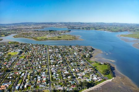 aerial;aerial-image;aerial-images;aerial-photo;aerial-photograph;aerial-photographs;aerial-photography;aerial-photos;aerial-view;aerial-views;aerials;Auckland;Auckland-region;Beach-Rd;Beach-Road;coast;coastal;coastline;coastlines;coasts;communities;community;home;homes;house;houses;housing;Keith-Park;Keith-Pk;Manukau-Harbor;Manukau-Harbour;McInnes-Rd;McInnes-Road;McLeod-Rd;McLeod-Road;N.I.;N.Z.;neighborhood;neighborhoods;neighbourhood;neighbourhoods;New-Zealand;NI;North-Is;North-Island;NZ;Ocean-View-Rd;Ocean-View-Road;Pahurehure-Inlet;real-estate;residences;residential;residential-housing;Roys-Rd;Roys-Road;sea;seas;shore;shoreline;shorelines;shores;street;streets;suburb;suburban;suburbia;suburbs;Te-Pua-Point;Te-Pua-Pt;water;Weymouth