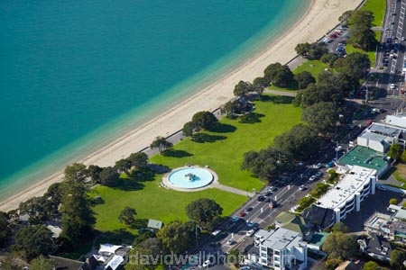 aerial;aerial-image;aerial-images;aerial-photo;aerial-photograph;aerial-photographs;aerial-photography;aerial-photos;aerial-view;aerial-views;aerials;Auckland;Auckland-Harbor;Auckland-Harbour;Auckland-region;beach;beaches;coast;coastal;coastline;coastlines;coasts;fountain;fountains;Mission-Bay;Mission-Bay-Fountain;Mission-Bay-Reserve;N.I.;N.Z.;New-Zealand;NI;North-Is;North-Island;NZ;park;parks;sea;seas;shore;shoreline;shorelines;shores;Tamaki-Dr;Tamaki-Drive;Waitemata-Harbor;Waitemata-Harbour;water;water-feature;water-features
