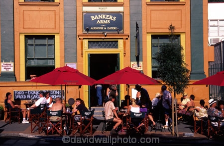 cafes;coffee;coffee-shop;coffee-shops;crowd;drink;drinking;eat;eating;leisure;lifestyle;outdoor;outdoors;outside;people;person;persons;relax;relaxing;strret-cafe;umbrella;umbrellas