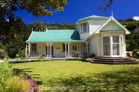 building;buildings;Couldrey-House;historic;historical;history;house;houses;new-zealand;North-Auckland;north-is.;north-island;old;Wenderholme-Regional-Park;wood;wooden