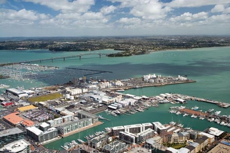 Auckland;Auckland-Harbour-Bridge;bridge;bridges;City-of-Sails;harbor;harbors;harbour;harbours;N.I.;N.Z.;New-Zealand;NI;North-Island;NZ;Queen-City;Sky-Tower;Skytower;The-Viaduct-Basin;Viaduct-Basin;Viaduct-Habor;Viaduct-Harbour;Waitemata-Harbor;Waitemata-Harbour