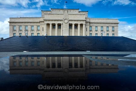 architecture;Auckland;Auckland-Domain;Auckland-Museum;Auckland-Region;Auckland-War-Memorial-Museum;building;buildings;classic-architecture;column;columns;Domain;heritage;historic;historic-building;historic-buildings;historical;historical-building;historical-buildings;history;Lest-we-forget;memorial;memorials;museum;museums;N.I.;N.Z.;New-Zealand;NI;North-Is;North-Island;Nth-Is;NZ;old;reflection;reflections;The-Domain;tradition;traditional;War-Memorial-Museum;water-feature;water-features
