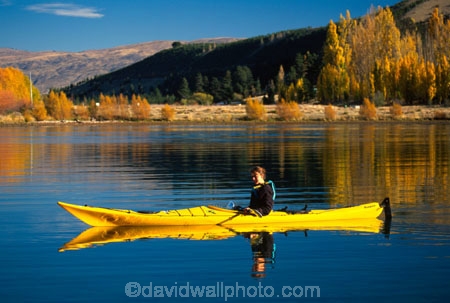 color;colors;colour;colours;blue;yellow;kayaks;lakes;person;paddle;paddling;paddles;kayaking;kayak;kayaks;calm;calmness;rest;restful;peaceful;peacefulness;restfulness;outdoor;outside;recreation;outdoors;quiet;quietness;silence;tranquil;tranquility;clear;clean;water;transparent;pure;canoe;canoeing;canoes