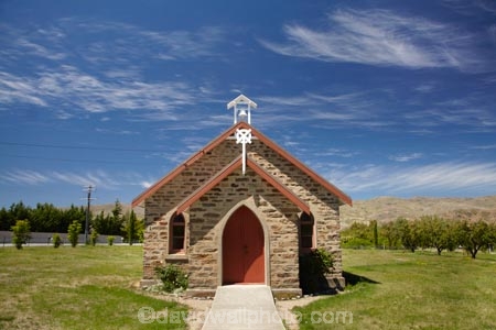 Bannockburn;Bannockburn-Church;bell-tower;bell-towers;building;buildings;cathedral;cathedrals;Central-Otago;christian;christianity;church;churches;cirrus-cloud;cirrus-clouds;cloud;clouds;faith;heritage;historic;historic-building;historic-buildings;historical;historical-building;historical-buildings;history;N.Z.;New-Zealand;NZ;old;Otago;place-of-worship;places-of-worship;religion;religions;religious;S.I.;SI;South-Is.;South-Island;tradition;traditional