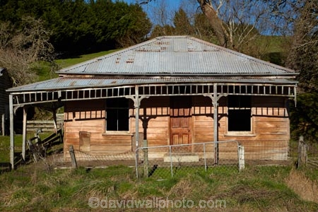 abandon;abandoned;building;buildings;character;derelict;derelict-building;derelict-farmhouse;dereliction;deserted;desolate;desolation;destruction;farmhouse;farmhouses;heritage;historic;historic-building;historic-buildings;Historic-Ruins;historical;historical-building;historical-buildings;history;Lawrence;N.Z.;neglect;neglected;New-Zealand;old;old-fashioned;old_fashioned;Otago;ruin;ruins;run-down;rustic;S.I.;SI;South-Is;South-Island;Sth-Is;tradition;traditional;vintage;wooden-building;wooden-buildings