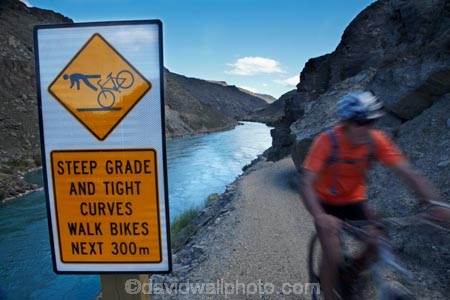 bicycle;bicycles;bike;bike-track;bike-tracks;bike-trail;bike-trails;bikes;biking;Central-Otago;Clutha-River;cycle;cycle-track;cycle-tracks;cycle-trail;cycle-trails;cycler;cyclers;cycles;cycling;cyclist;cyclists;danger;dangerous;lake;Lake-Roxburgh;lakes;leisure;mountain-bike;mountain-biker;mountain-bikers;mountain-bikes;mtn-bike;mtn-biker;mtn-bikers;mtn-bikes;N.Z.;New-Zealand;NZ;Otago;people;person;push-bike;push-bikes;push_bike;push_bikes;pushbike;pushbikes;recreation;river;rivers;road-sign;Roxburgh-Cycle-Track;Roxburgh-Cycle-Trail;Roxburgh-Gorge;Roxburgh-Gorge-Cycle-and-Walking-Trail;Roxburgh-Gorge-Cycle-Track;Roxburgh-Gorge-Cycle-Trail;Roxburgh-Gorge-Track;Roxburgh-Gorge-Trail;Roxburgh-Gorge-Walking-and-Cycle;S.I.;SI;sign;signpost;signposts;signs;South-Is;South-Island;Sth-Is;street-sign;street-signs;tourism;tourist;tourists;warning-sign;warning-signs