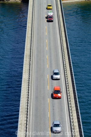bridge;bridges;car;cars;Central-Otago;Cromwell;Cromwell-Bridge;Deadmans-Point-Bridge;Deadmans-Point-Bridge;infrastructure;lake;Lake-Dunstan;lakes;N.Z.;New-Zealand;NZ;Otago;road-bridge;road-bridges;S.I.;SI;South-Is;South-Island;Sth-Is;straight;traffic;traffic-bridge;traffic-bridges;transport