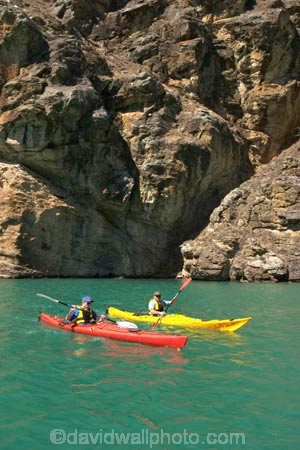 adventure;adventure-tourism;bluff;bluffs;boat;boats;canoe;canoeing;canoes;Central-Otago;cliff;cliffs;Cromwell;kayak;kayaker;kayakers;kayaking;kayaks;lake;Lake-Dunstan;lakes;New-Zealand;paddle;paddler;paddlers;paddling;red;Rock-Cliff;sea-kayak;sea-kayaker;sea-kayakers;sea-kayaking;sea-kayaks;South-Island;steep;yellow