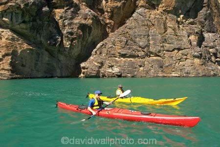 adventure;adventure-tourism;bluff;bluffs;boat;boats;canoe;canoeing;canoes;Central-Otago;cliff;cliffs;Cromwell;kayak;kayaker;kayakers;kayaking;kayaks;lake;Lake-Dunstan;lakes;New-Zealand;paddle;paddler;paddlers;paddling;red;Rock-Cliff;sea-kayak;sea-kayaker;sea-kayakers;sea-kayaking;sea-kayaks;South-Island;steep;yellow