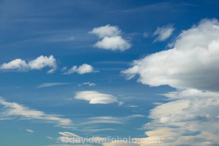 Altocumulus-lenticularis;big-sky;blue-skies;blue-sky;Central-Otago;cloud;clouds;lens_shaped-cloud;lens_shaped-clouds;lenticular-cloud;lenticular-clouds;N.Z.;New-Zealand;NZ;Otago;S.I.;SI;skies;sky;South-Island;Sth-Is;Sth-Is.