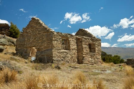 abandoned;architecture;Bendigo;Bendigo-Ghost-Town;building;buildings;Central-Otago;colonial;cottage;cottages;ghost-town;ghotst-towns;gold-field;gold-fields;gold-mine;gold-mining;gold-rush;gold-town;gold-towns;goldfield;goldfields;goldrush;goldrush-remnants;heritage;historic;historic-building;historic-buildings;historic-place;historic-places;historical;historical-building;historical-buildings;historical-place;historical-places;history;house;houses;Logantown;miers-cottage;miners-house;N.Z.;New-Zealand;NZ;old;Otago;otago-goldrush;place;places;rock;ruin;ruins;S.I.;SI;South-Is;South-Island;stone;stone-cottage;stone-house;stonework;tradition;traditional;Welshtown