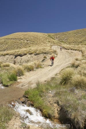 4wd-track;4wd-tracks;adventure;adventure-sport;adventure-sports;adventurous;back-country;backcountry;bicycle;bicycles;bike;bikes;brook;brooks;Carrick-Range;Carrick-Town-Track;Carrick-Track;Carricktown-Track;Central-Otago;countryside;creek;creeks;cross-country;cycle;cycler;cyclers;cycles;cyclist;cyclists;dirt-track;doqwnhill;downhills;dusty;fast;flow;ford;fords;four-wheel-drive-track;four-wheel-drive-tracks;gravel-road;gravel-roads;high-altitude;high-country;highcountry;highlands;metal-road;metal-roads;metalled-road;metalled-roads;mountain-bike;mountain-biker;mountain-bikers;mountain-bikes;mtn-bike;mtn-biker;mtn-bikers;mtn-bikes;N.Z.;New-Zealand;NZ;Otago;outdoors;push-bike;push-bikes;push_bike;push_bikes;pushbike;pushbikes;remote;remoteness;road;roads;rural;S.I.;SI;South-Island;splash;splashing;sport;stream;streams;track;tracks;tussock;tussock-grass;tussocks;uplands;water;wet