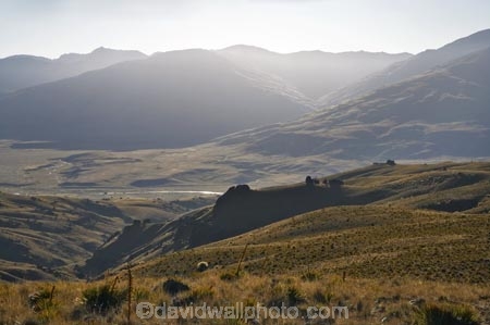 back-country;backcountry;Central-Otago;high-altitude;high-country;highcountry;highlands;N.Z.;Nevis-Valley;New-Zealand;NZ;Otago;remote;remoteness;S.I.;SI;South-Island;tussock;tussock-grass;tussocks;uplands