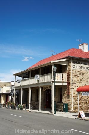 accommodation;ale-house;ale-houses;architecture;B-amp;-B;Bamp;B;bar;bars;bed-and-breakfast;building;buildings;cafe;cafes;Central-Otago;Clyde;colonial;cuisine;dine;diners;dining;Dunstand-House;eat;eating;food;free-house;free-houses;heritage;historic;historic-building;historic-buildings;historical;historical-building;historical-buildings;history;hotel;hotels;lodge;lodges;meals;N.Z.;New-Zealand;NZ;old;pub;public-house;public-houses;pubs;restaurant;restaurants;S.I.;saloon;saloons;SI;South-Island;stone;tavern;taverns;tradition;traditional