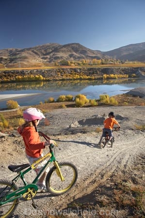 autuminal;autumn;autumn-colour;autumn-colours;autumnal;Bannockburn;bicycle;bicycles;bike;bikes;Biking-Track;Biking-Tracks;boy;boys;brother;brothers;Carrick-Range;Central-Otago;child;children;color;colors;colour;colours;cycle;cycler;cyclers;cycles;cyclist;cyclists;deciduous;fall;families;family;girl;girls;kid;kids;lake;Lake-Dunstan;Lake-Dunstan-Track;Lake-Dunstan-Tracks;lakes;little-boy;little-boys;little-girl;little-girls;model-release;model-released;mountain-bike;mountain-biker;mountain-bikers;mountain-bikes;Mountain-Biking-Track;Mountain-Biking-Tracks;mtn-bike;mtn-biker;mtn-bikers;mtn-bikes;N.Z.;near-Cromwell;New-Zealand;NZ;Otago;people;person;persons;push-bike;push-bikes;push_bike;push_bikes;pushbike;pushbikes;S.I.;season;seasonal;seasons;SI;sibling;siblings;sister;sisters;South-Is.;South-Island;tree;trees;Walking-Track;Walking-Tracks