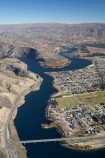 aerial;aerial-photo;aerial-photograph;aerial-photographs;aerial-photography;aerial-photos;aerial-view;aerial-views;aerials;bridge;bridges;Carrick-Range;Central-Otago;Clutha-Arm;Cromwell;Deadmans-Point-Bridge;Deadmans-Point-Bridge;hydro-lake;hydro-lakes;Kawarau-Arm;lake;Lake-Dunstan;lakes;N.Z.;New-Zealand;NZ;Otago;road-bridge;road-bridges;S.I.;SI;South-Is.;South-Island;traffic-bridge;traffic-bridges;water