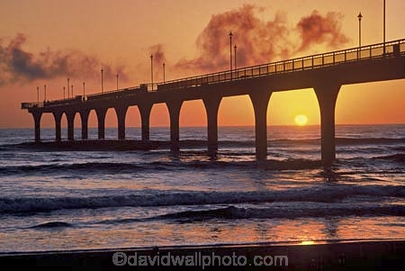 beach;beaches;color;colors;colour;colours;dawn;east;jetties;jetty;ocean;orange;pacific;piers;sea;wave;waves;wharf;wharves